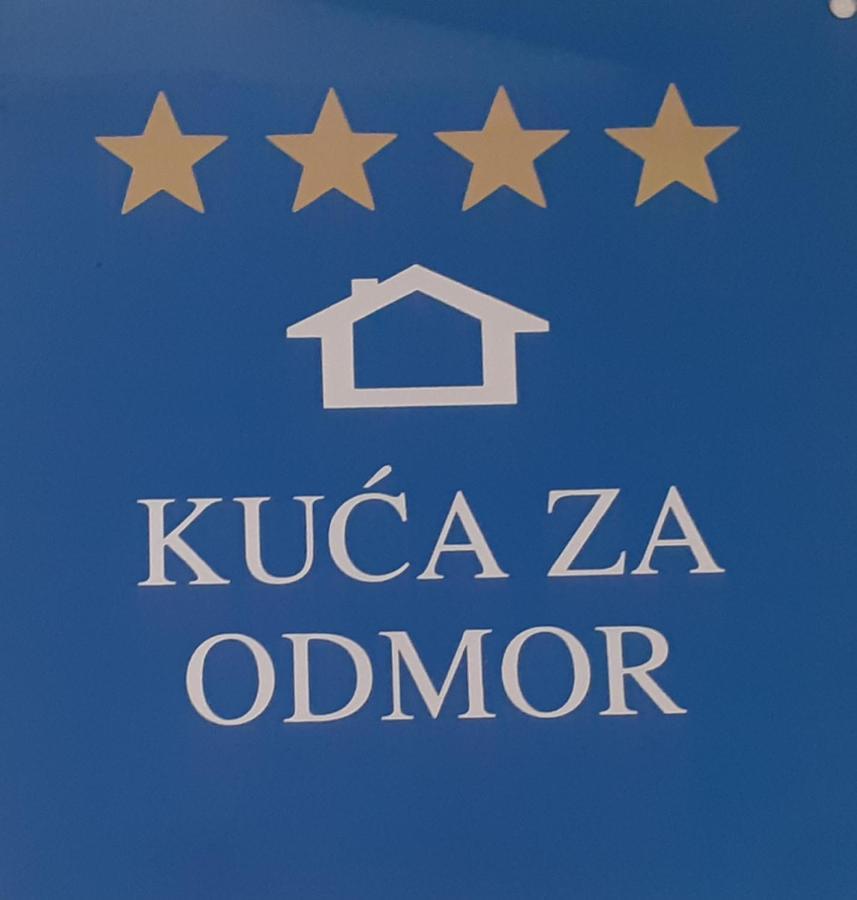 Vila Dubravka - Schoen Und Komfortabel Inmitten Von Olivenbaeumen Und Weinbergen Mit Whirlpool Valtura Zewnętrze zdjęcie